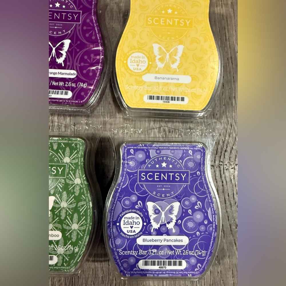 Scentsy Wax Melt Bundle Set of 4 | Fruity + Bakery Scents | New - Picture 4 of 5